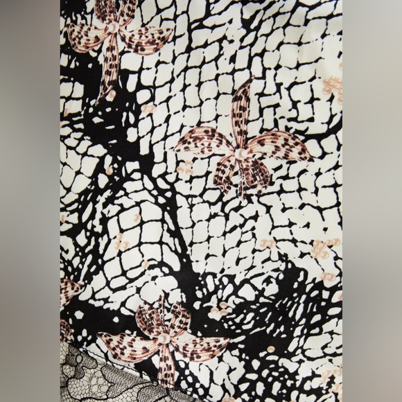 Agent Provocateur Pearle Briefs 3 - Picture 8 of 8